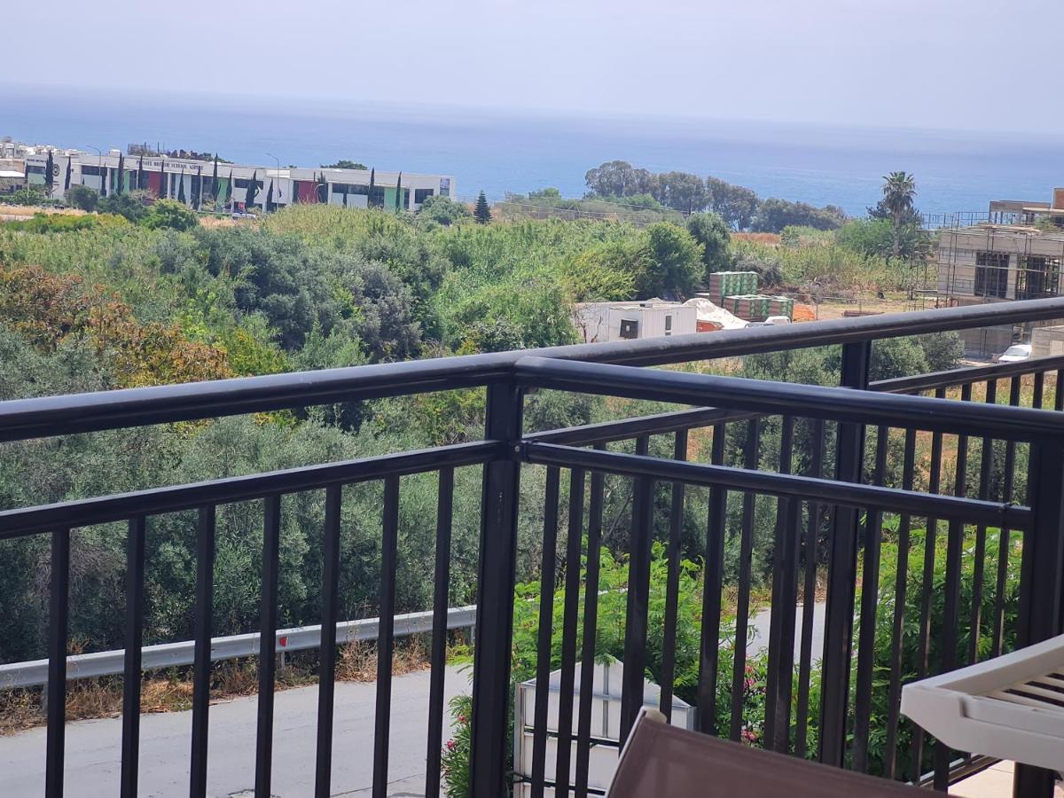 Eden Heights Sea View Apartment 203 - By Imh Travel & Tours Пафос Екстер'єр фото
